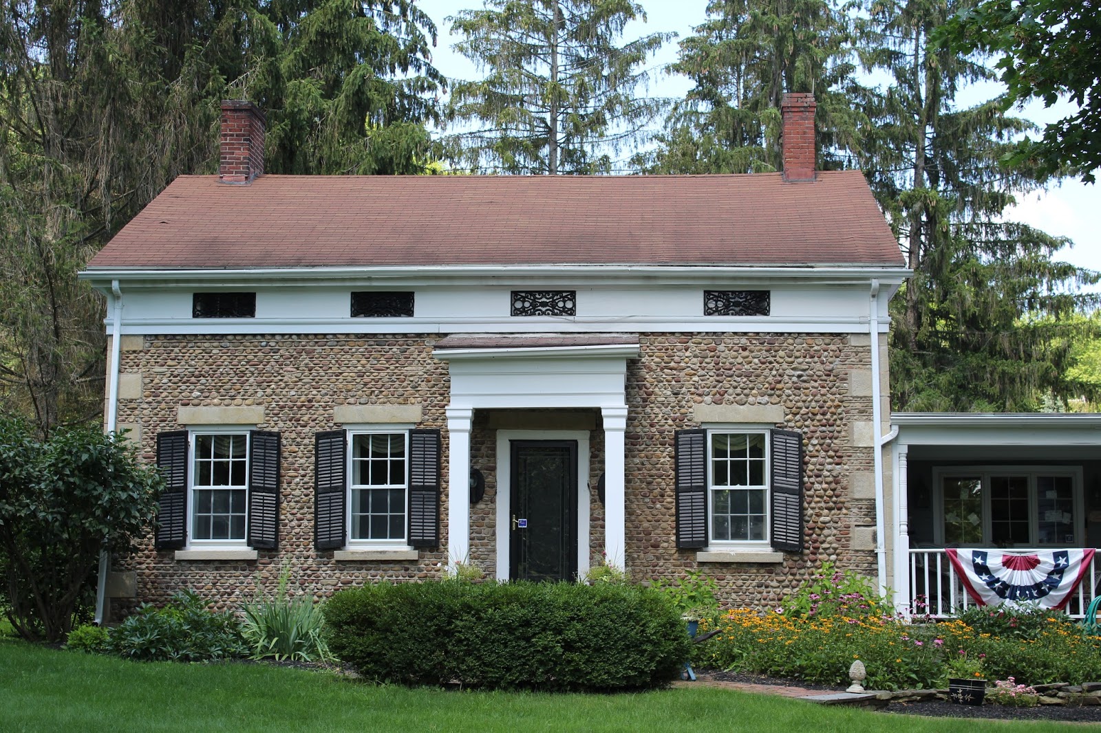 7834 North Road, Victor